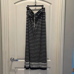 NWT - Max Studio black and white striped maxi skirt